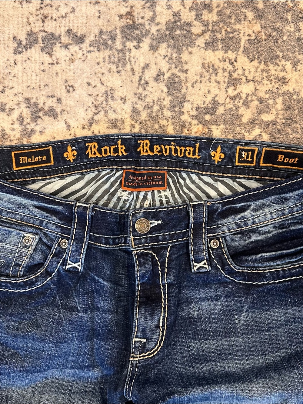 EUC Rock Revival Melora B200 Low Rise Bootcut Jeans Size 31 Y2K Western - Picture 7 of 8